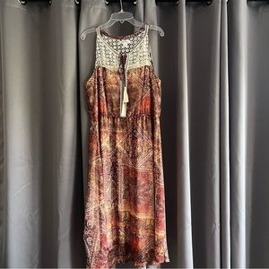 Bohemian Floral Peep hole crochet tie top dress